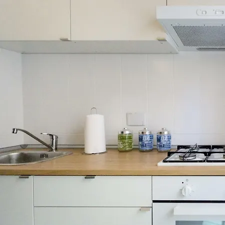 Debby Apartman